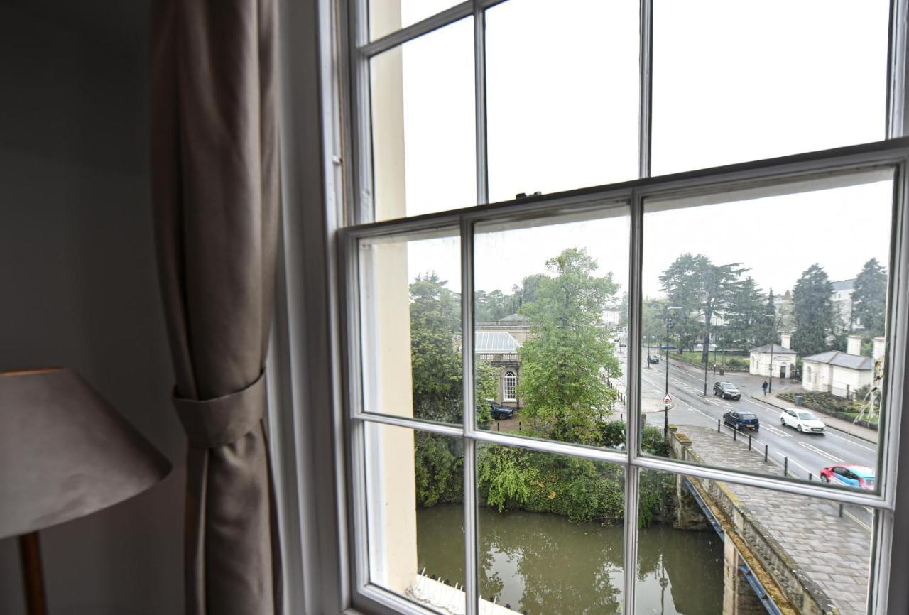 Victoria Colonnade Aparthotel Leamington Spa Exteriör bild