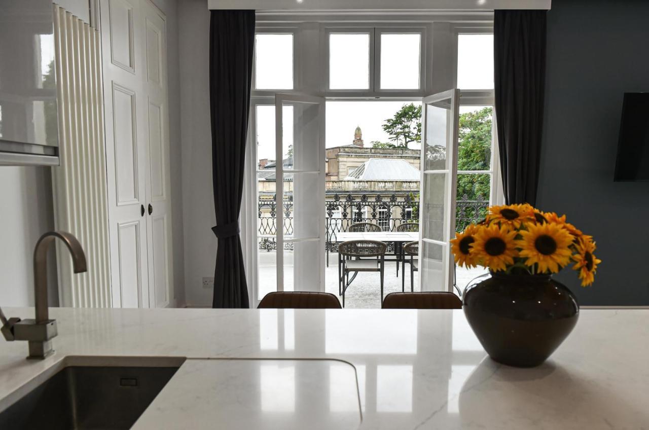 Victoria Colonnade Aparthotel Leamington Spa Exteriör bild